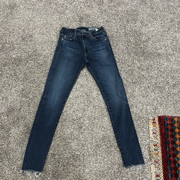 Jeans - Picture 1 of 4